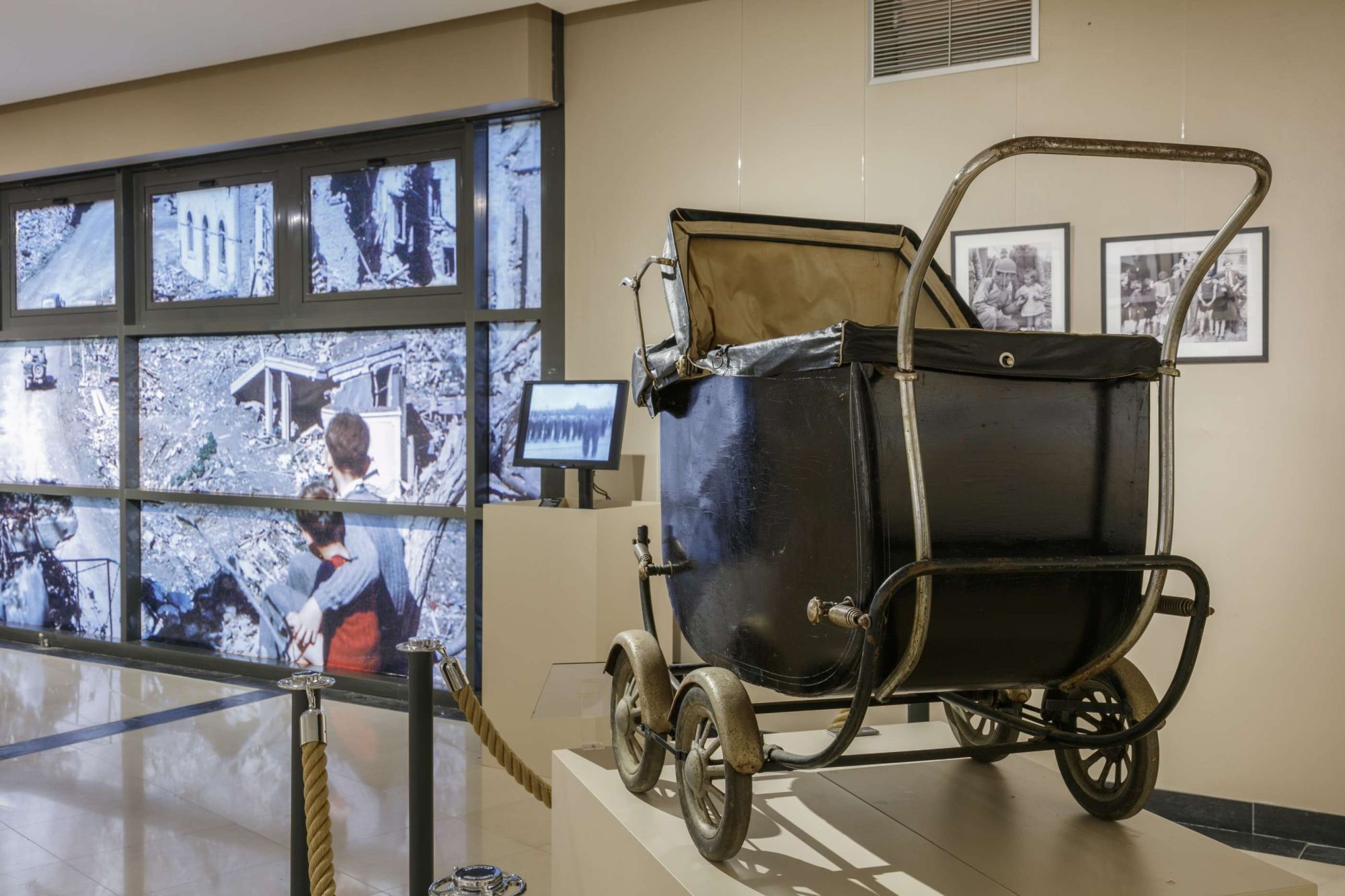 Archives de la Manche, Cl. A. Poirier, 3 Num 2019/9-13